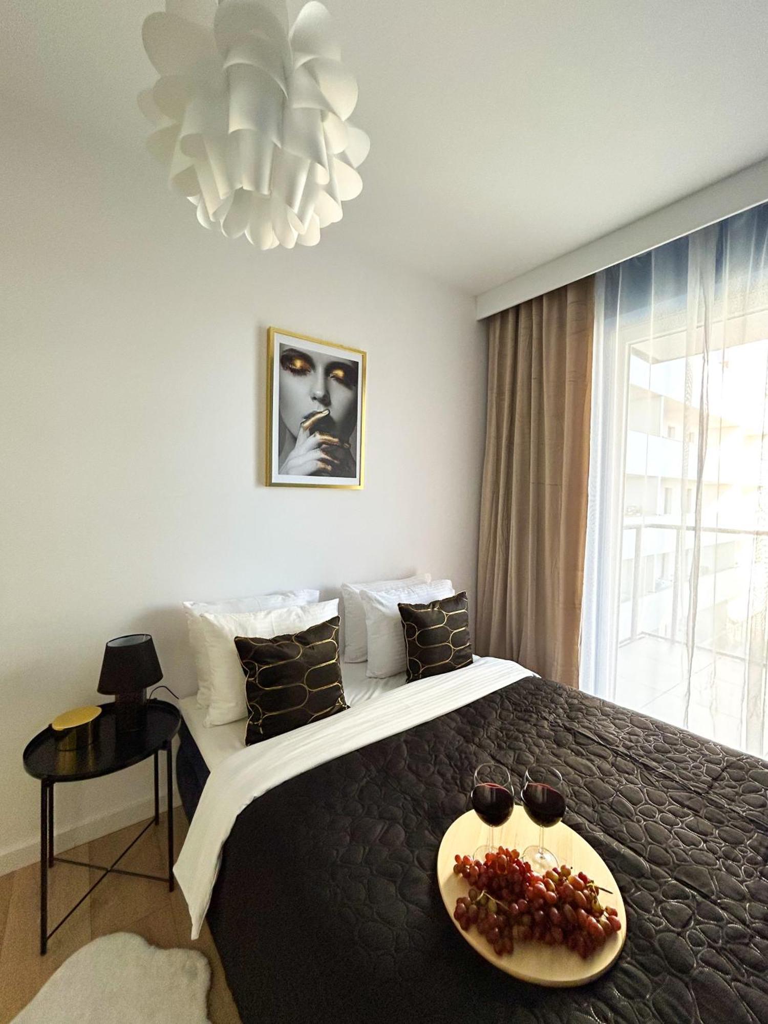 Lumina Stylish 3-Room Apart With Balcony Łódź Exterior foto